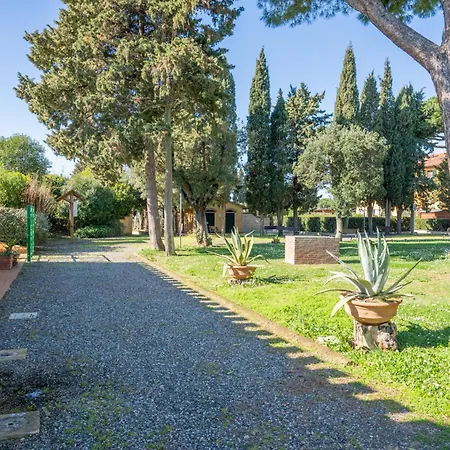 Rustic&chic Loft By Pleiades Apartment Cecina (Livorno)