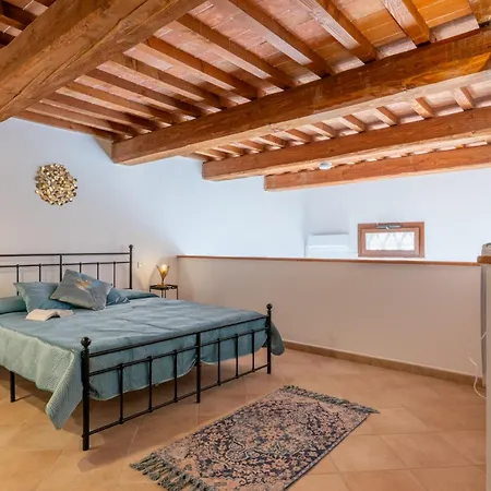 Rustic&chic Loft By Pleiades Apartment Cecina (Livorno)