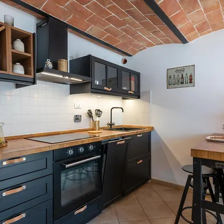 Rustic&chic Loft By Pleiades Apartment Cecina (Livorno)