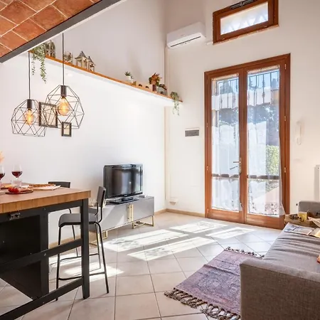 Rustic&chic Loft By Pleiades Apartment